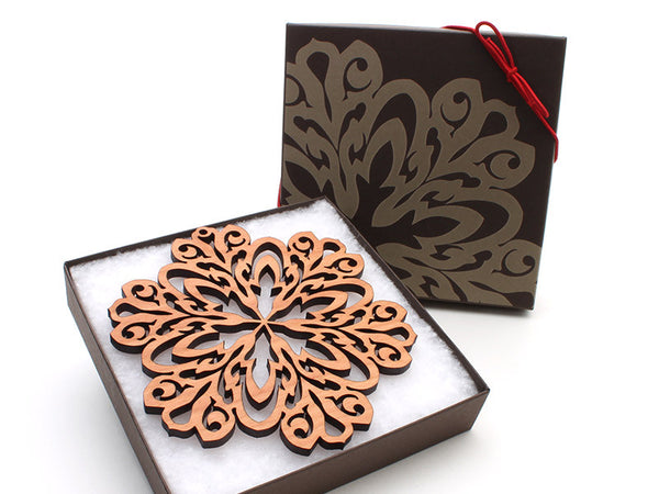 2016 NEW Detailed 5" Wood Snowflake Ornament Gift Box - Design A - Nestled Pines - 3